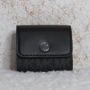 Michael Kors Jet Set Travel Airpods Case (Black)